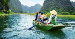 The Savvy Traveler’s Guide to Using Credit Cards for Cheaper Vacations