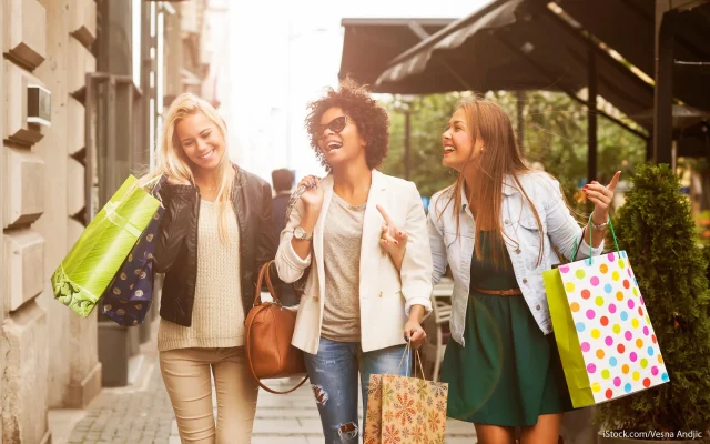 How Your Friends Influence Your Spending Habits: A Closer Look